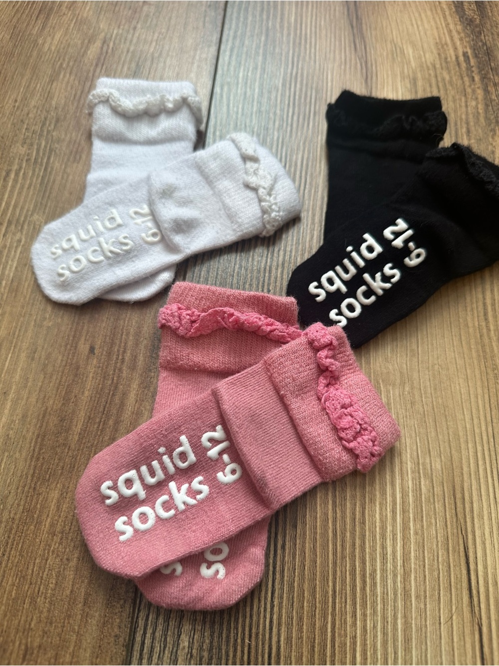 Baby Girl 6-12 month Squid Socks Grip Charlotte